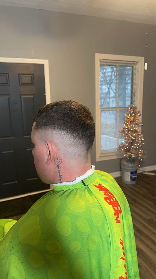 Clean skin fade with sharp lineup